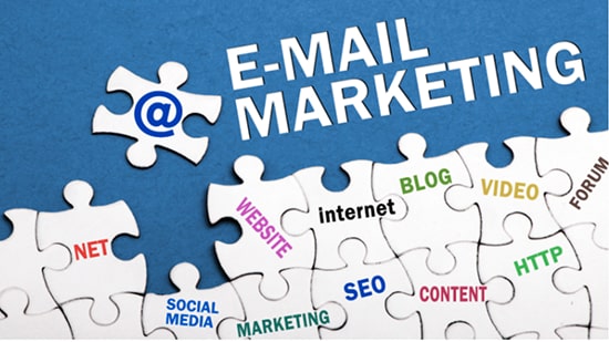 Image of puzzle with different words for digital marketing