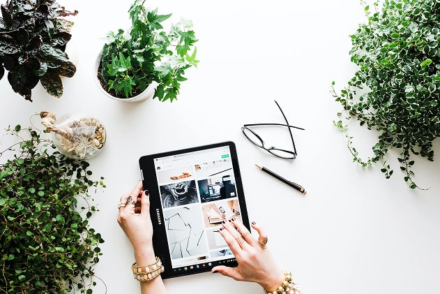 How to Leverage Your Products Online with Visual Merchandising